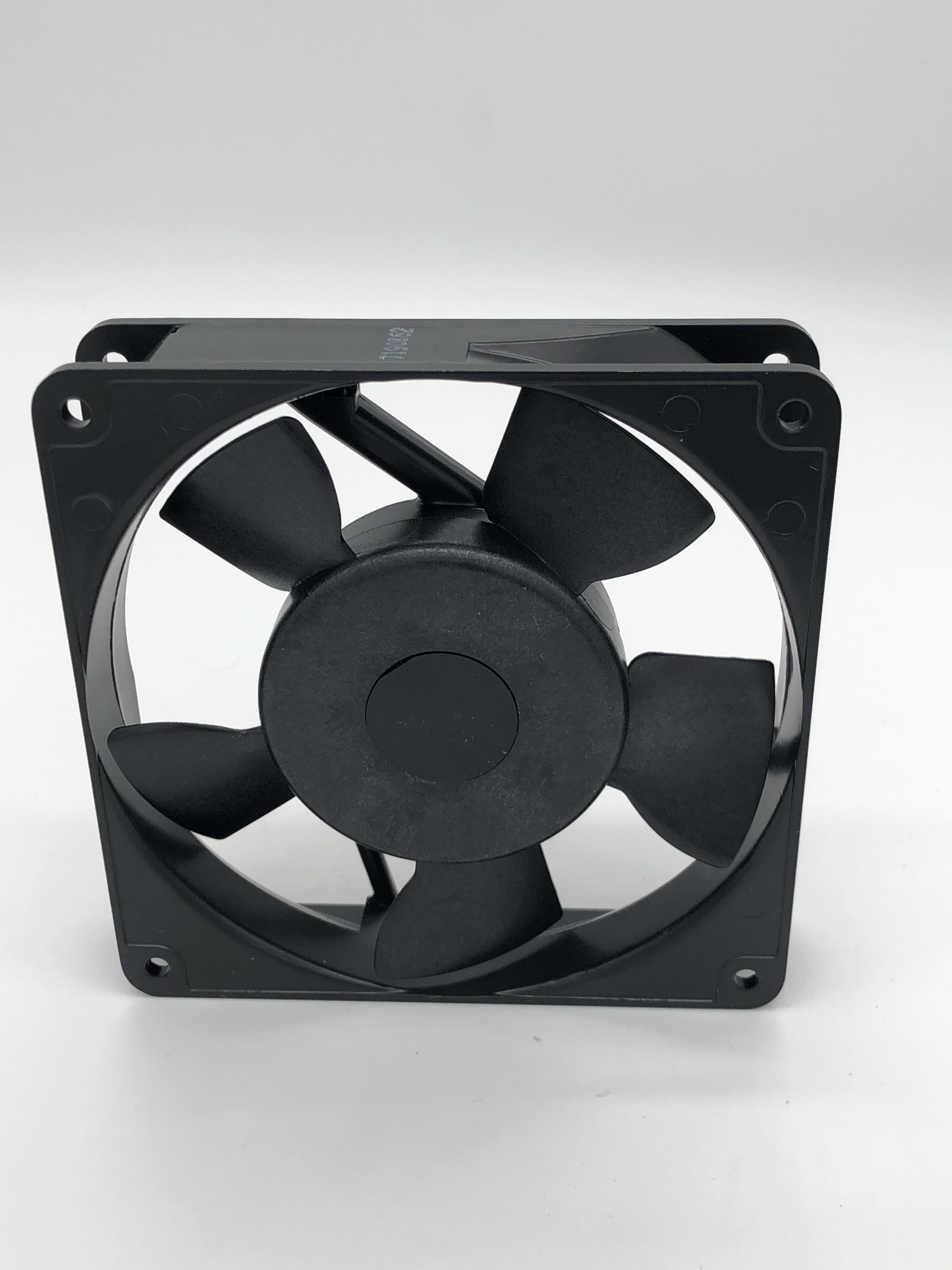 A AXIALLUEFTER 230VAC 14,0W 4710PS-23T**