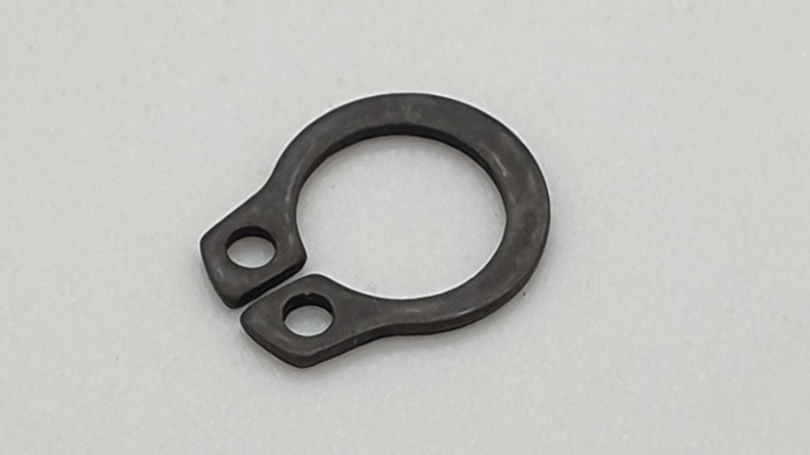 SICHERUNGSRNG. 6 X 0,7 DIN 471