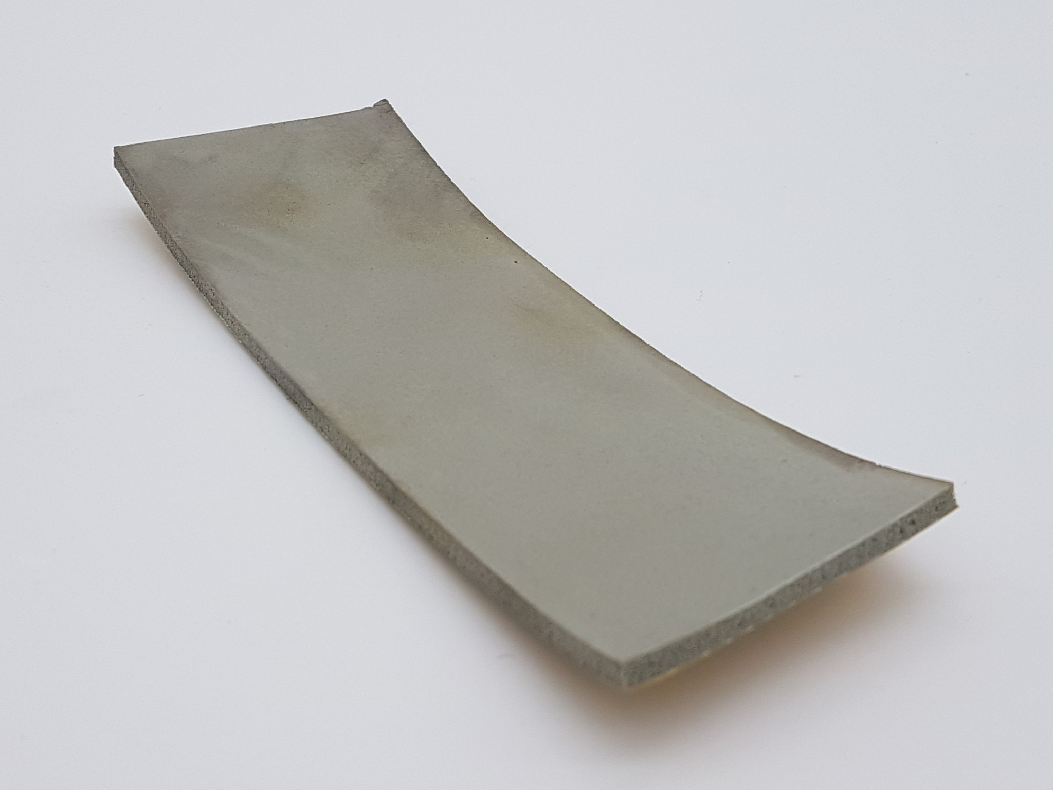 WEBBAUMBELAG AUS LATEXSCHAUM