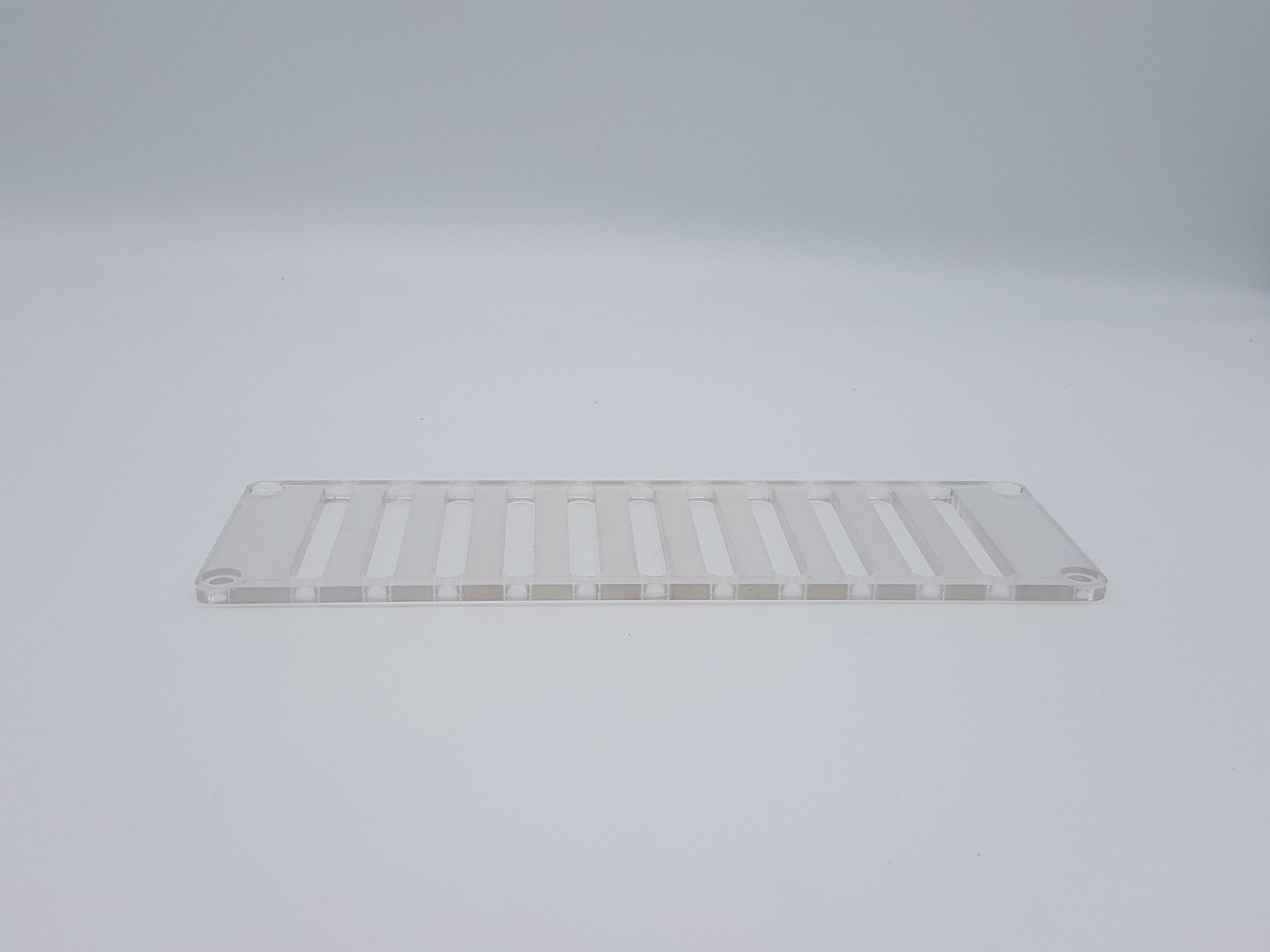 FÜHRUNGSPLATTE (11 NADEL)