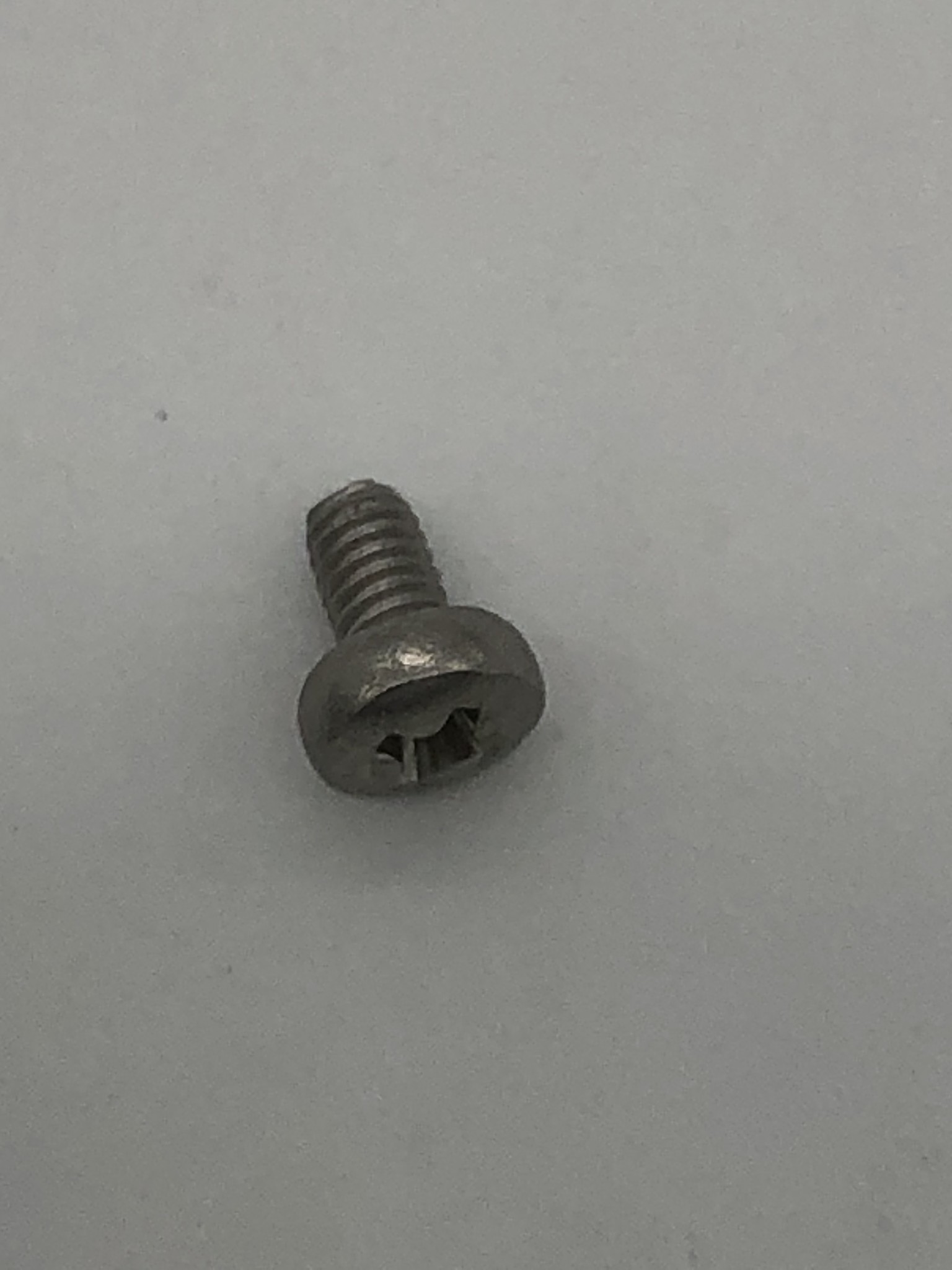 LINSENSCHR. M2,5X 4 DIN7985 A2